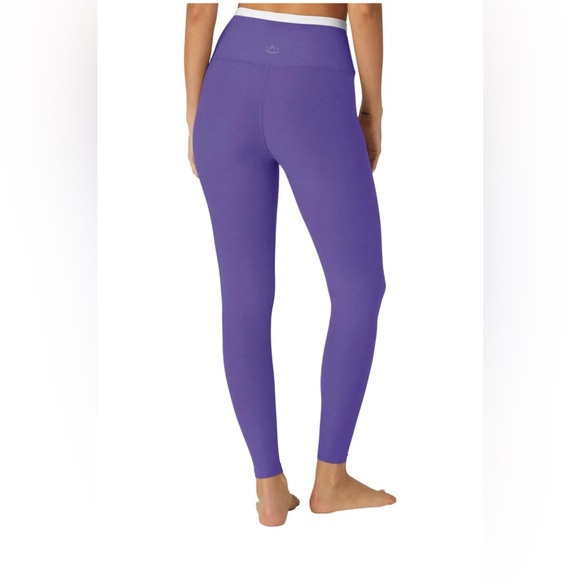 Spacedye Outlines High Waisted Midi Legging in Ultra Violet Heather/Cloud White - Picture 2 of 3